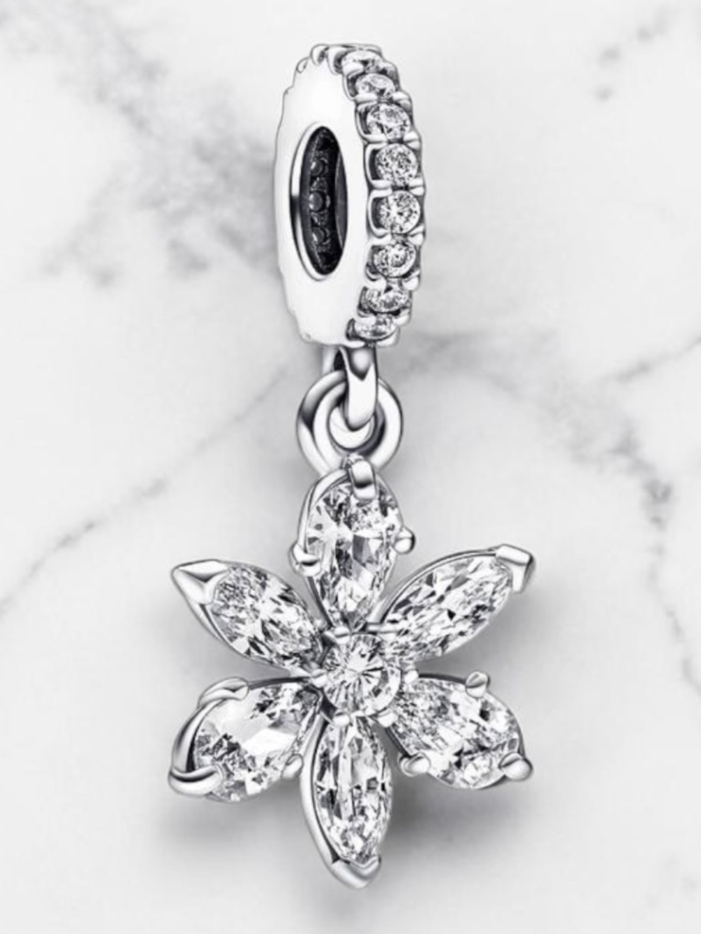 NEW Authentic PANDORA 925 Sparkling Herbarium Cluster Charm 792382C01